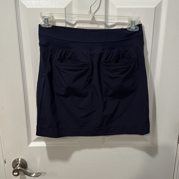 Athleta navy blue skort - Picture 4 of 8